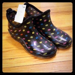 Capelli rain booties - NEVER USED!